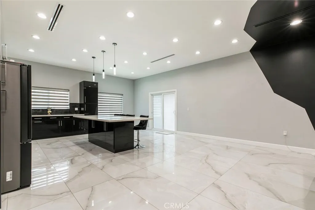 Additional image 69 of 17800 Raymer Street, Sherwood Forest, CA 91325