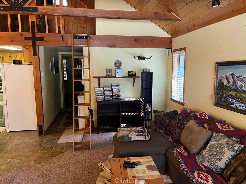 Additional image 10 of 1366 Laura St, Wrightwood, CA 92397