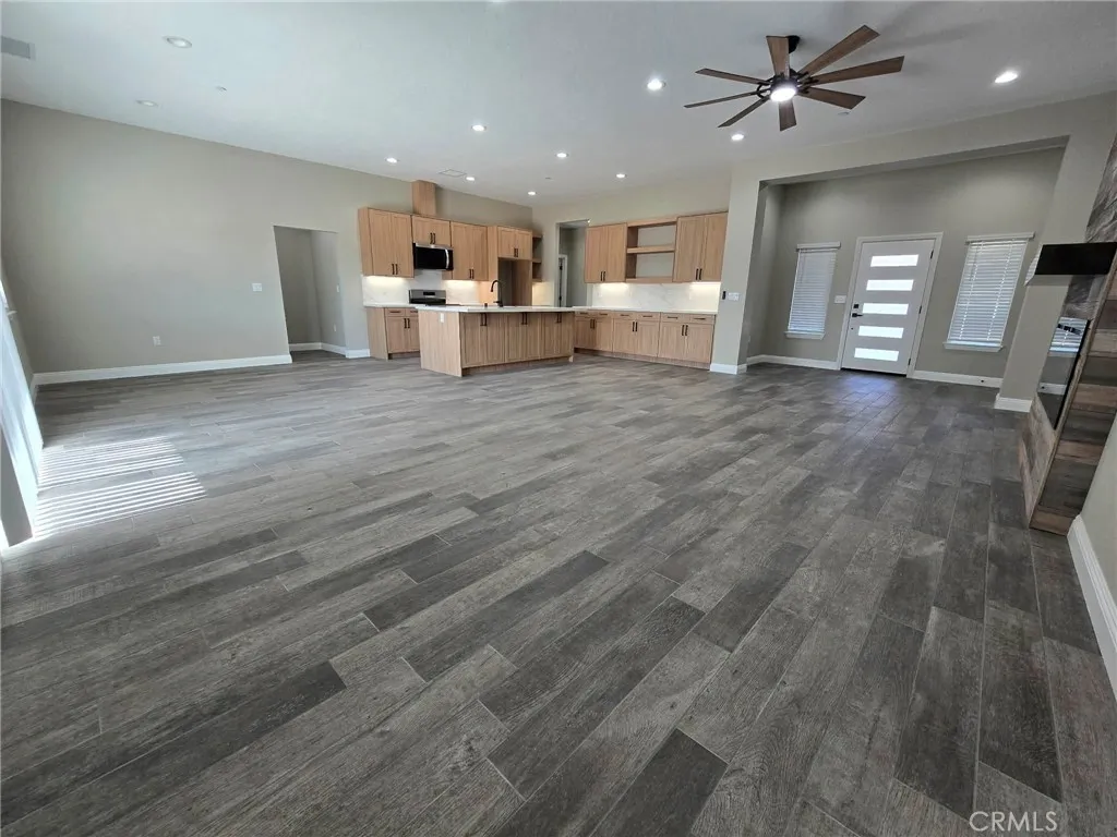 Additional image 8 of 20401 Tonawanda Road, Apple Valley, CA 92307