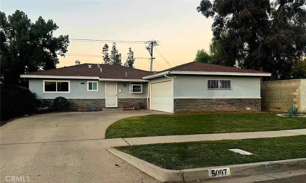 Additional image 2 of 55097 E Carmen Ave, Fresno, CA 93727