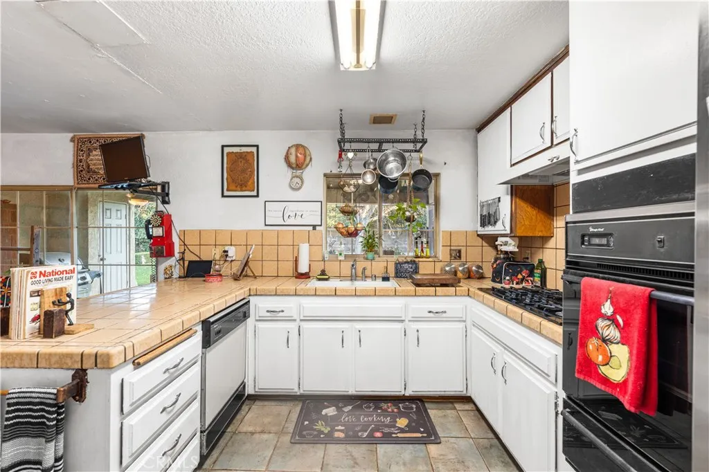 Additional image 72 of 42902 Sachs Dr, Lancaster, CA 93536