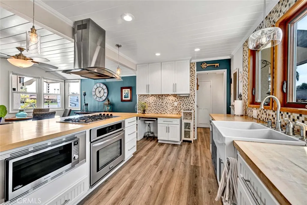 Additional image 15 of 8021 Sterling Dr, Huntington Beach, CA 92646