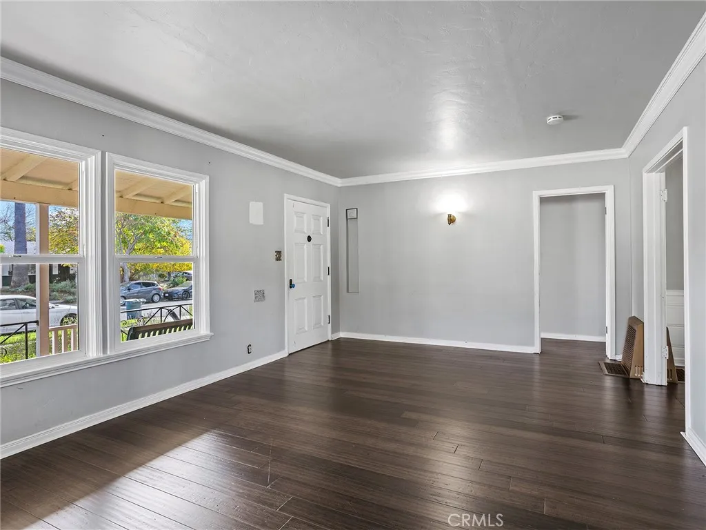 Additional image 60 of 207 W Ash Avenue, Burbank, CA 91502