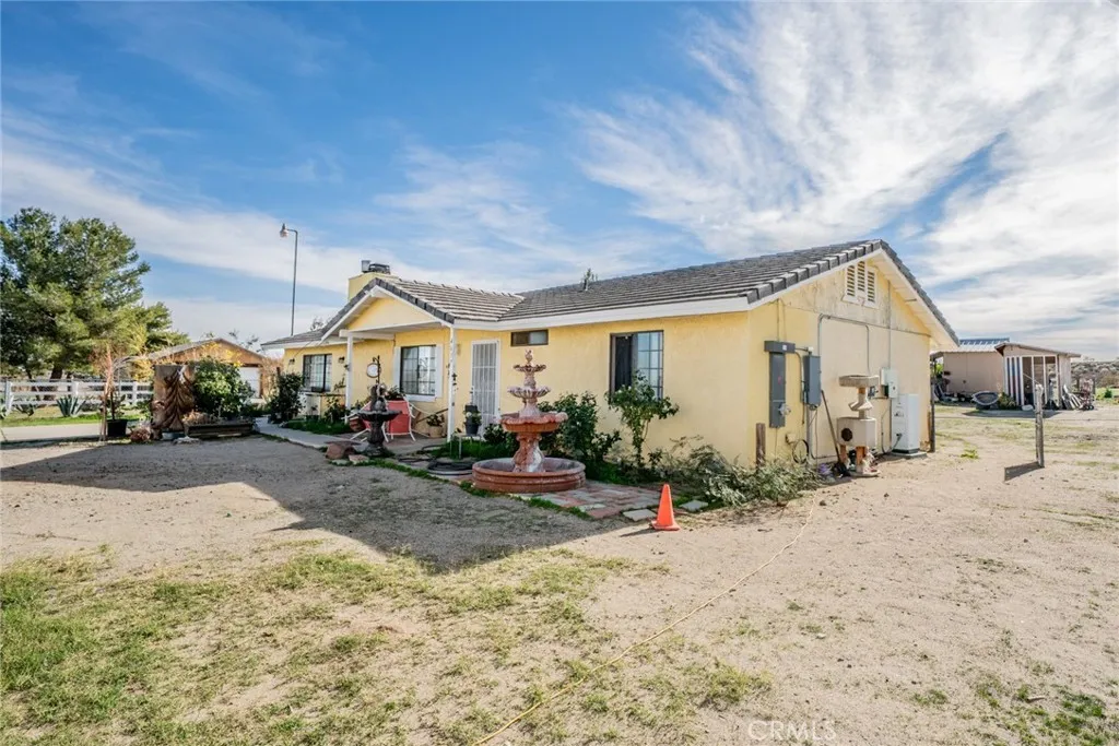 Additional image 3 of 4637 Luna Road, Phelan, CA 92371