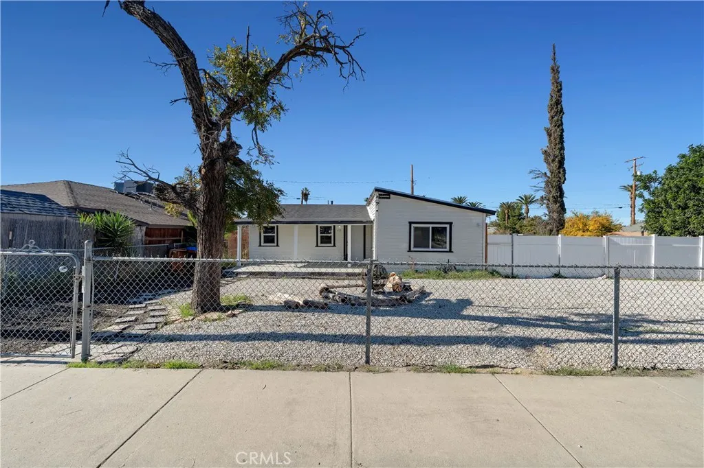 Additional image 2 of 415 N Santa Fe St, Hemet, CA 92543