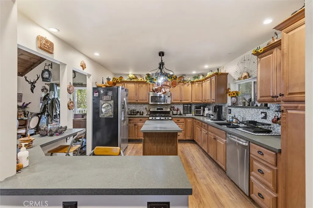 Additional image 16 of 1040 Jungfrau Dr, Crestline, CA 92325