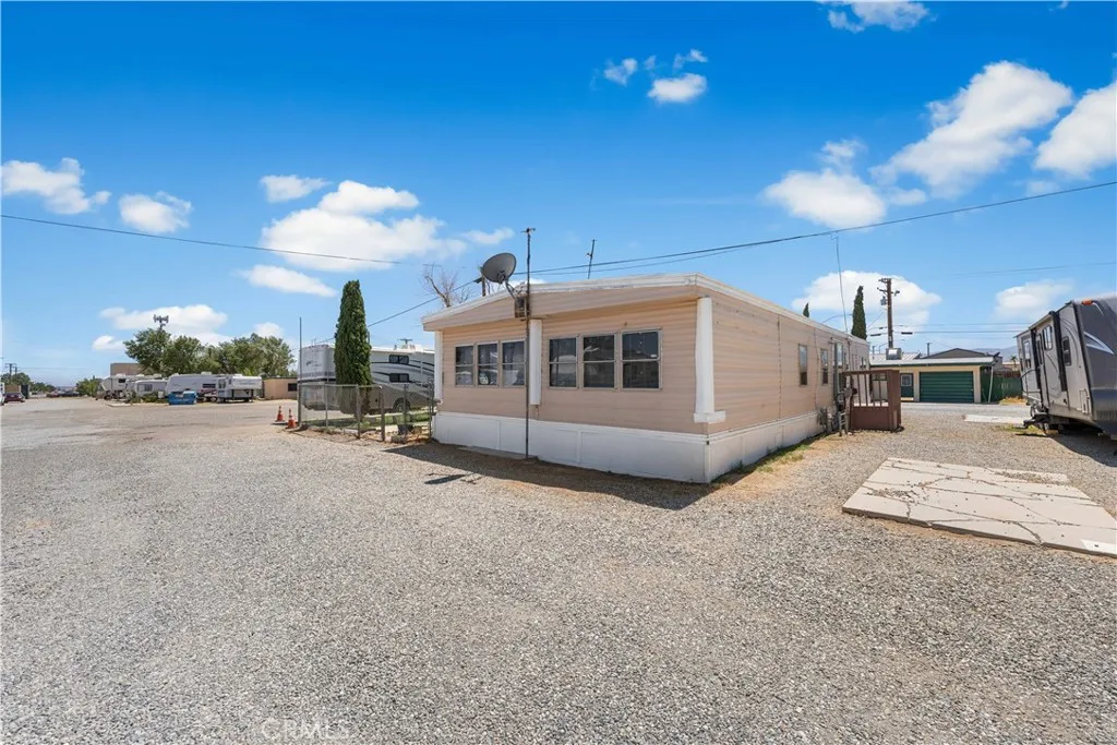 Additional image 8 of 2121 Nadeau St, Mojave, CA 93501