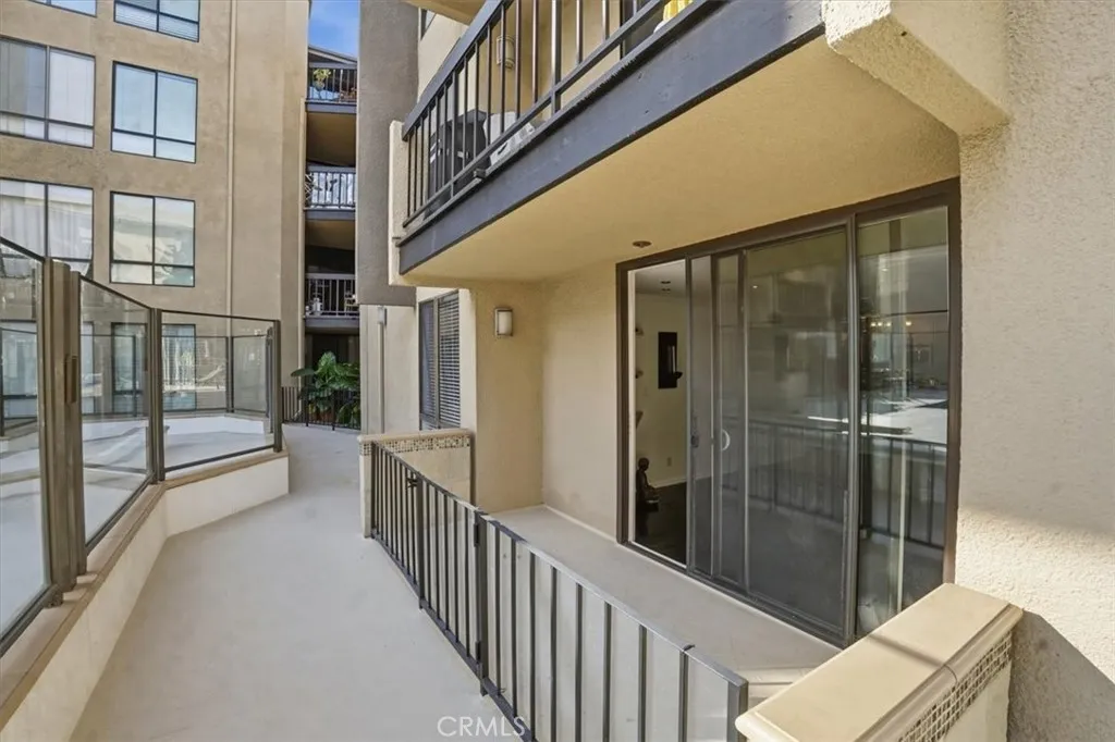 Additional image 78 of 7320 Hawthorn Avenue Unit 108, Los Angeles, CA 90046