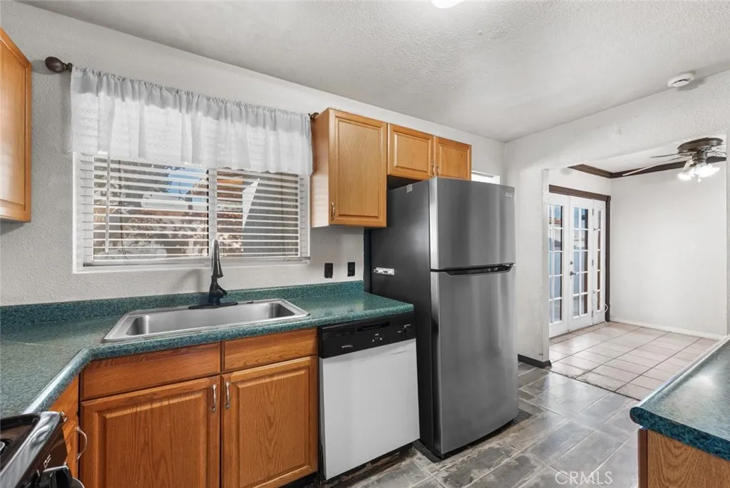 Additional image 20 of 44221 4th Street E, Lancaster, CA 93535