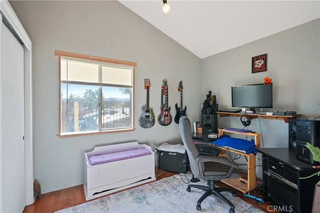 Additional image 49 of 20060 Shadow Island Drive, Canyon Country, CA 91351