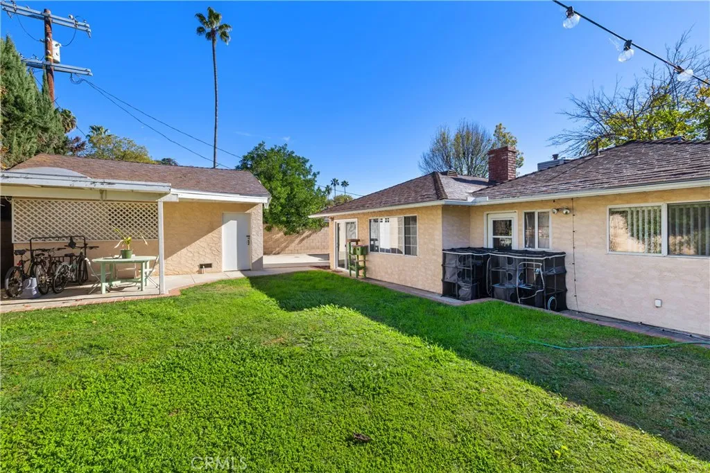 Additional image 21 of 17419 Leadwell, Lake Balboa, CA 91406