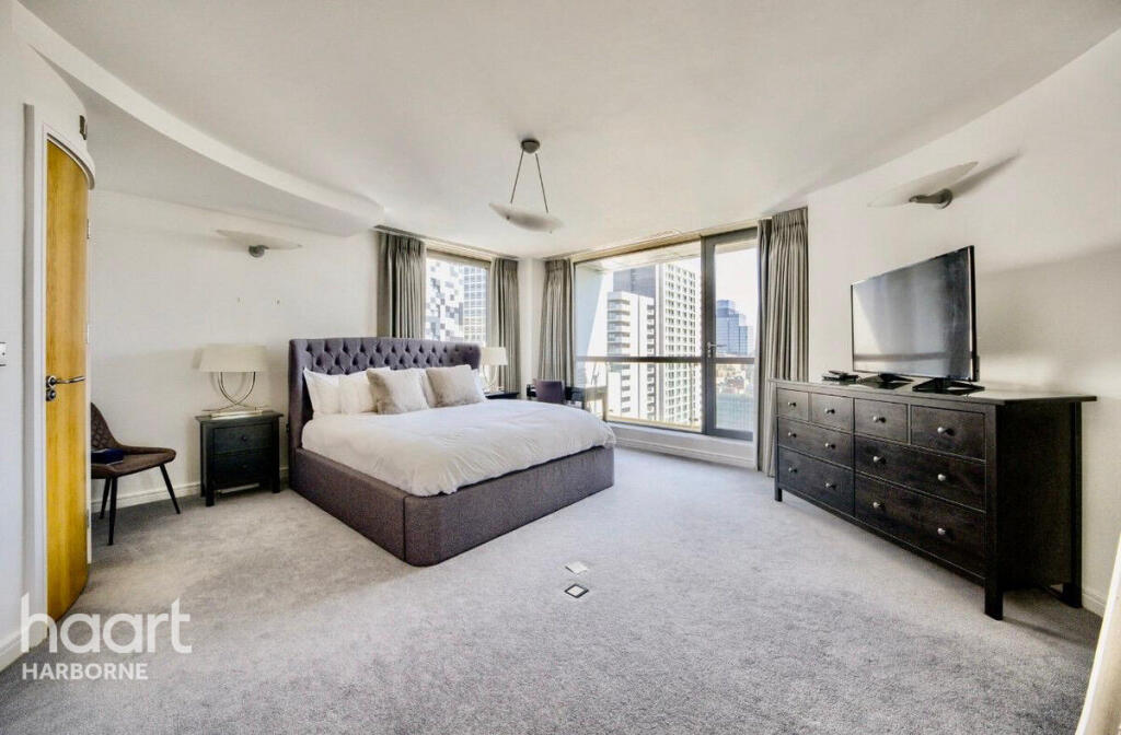 Additional image 13 of Breathtaking City Centre Penthouse