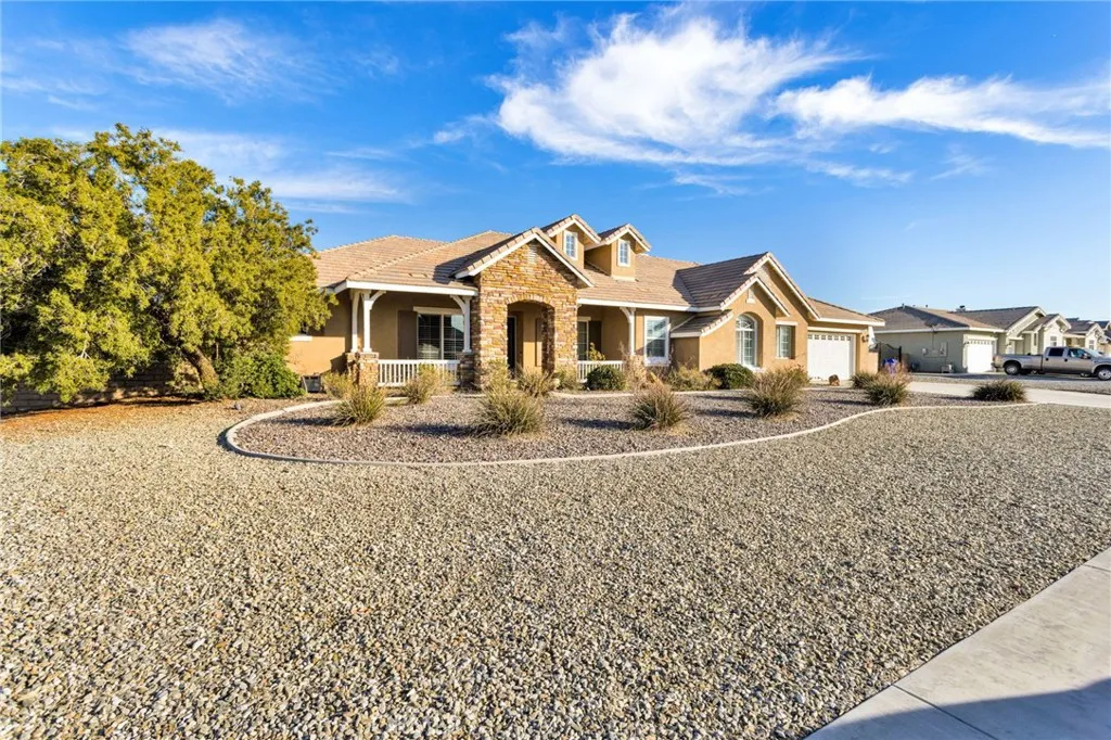 Additional image 80 of 12389 Winesap Rd, Apple Valley, CA 92308