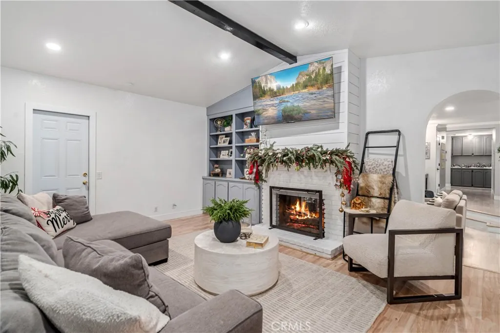 Additional image 14 of 43034 Cherbourg Ln, Lancaster, CA 93536