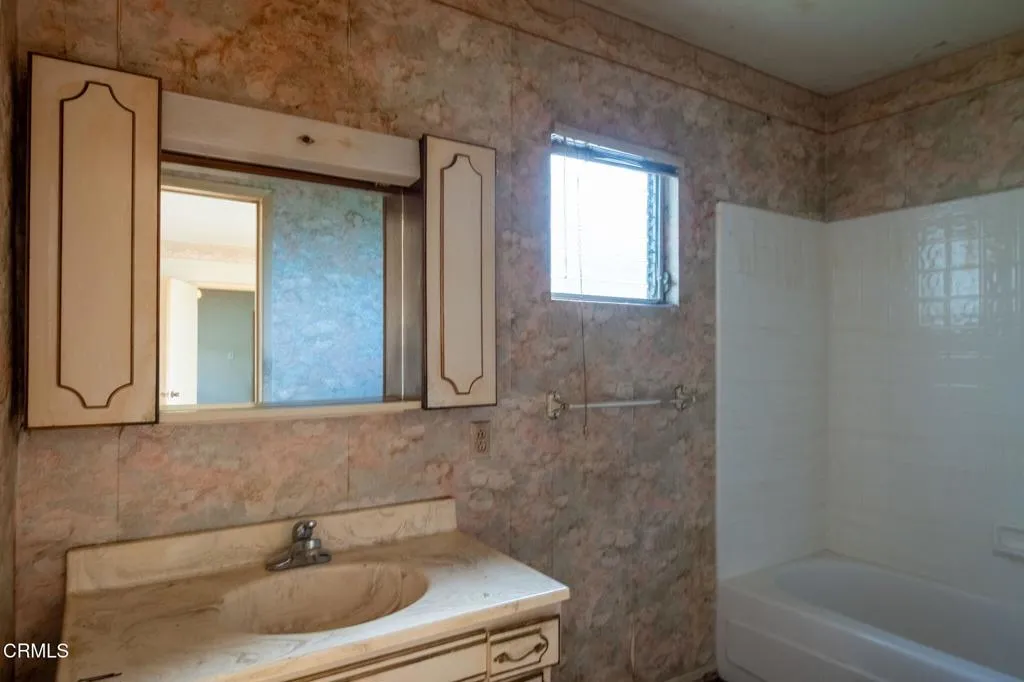 Additional image 28 of 528 Howard Street, Ventura, CA 93003