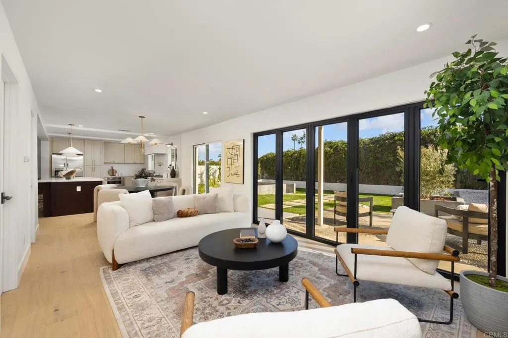 Additional image 15 of 21792 Kaneohe Ln, Huntington Beach, CA 92646