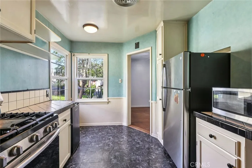 Additional image 23 of 6539 Blucher Avenue, Van Nuys, CA 91406