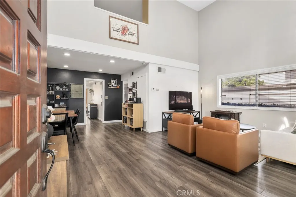 Additional image 5 of 9832 Karmont Avenue, South Gate, CA 90280