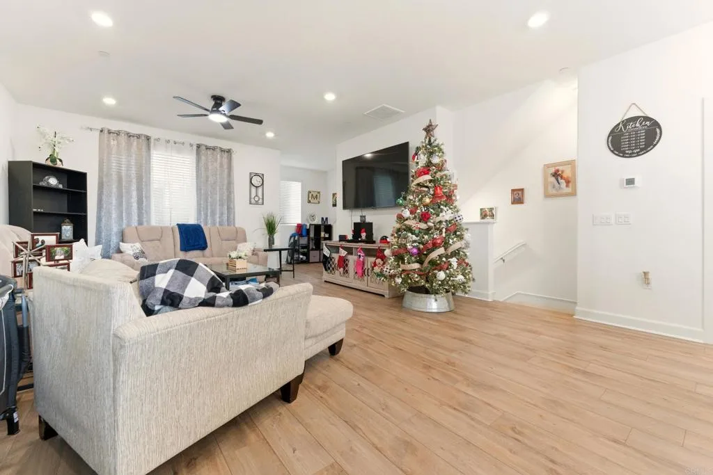 Additional image 17 of 796 Makani Street Unit 3, Chula Vista, CA 91911