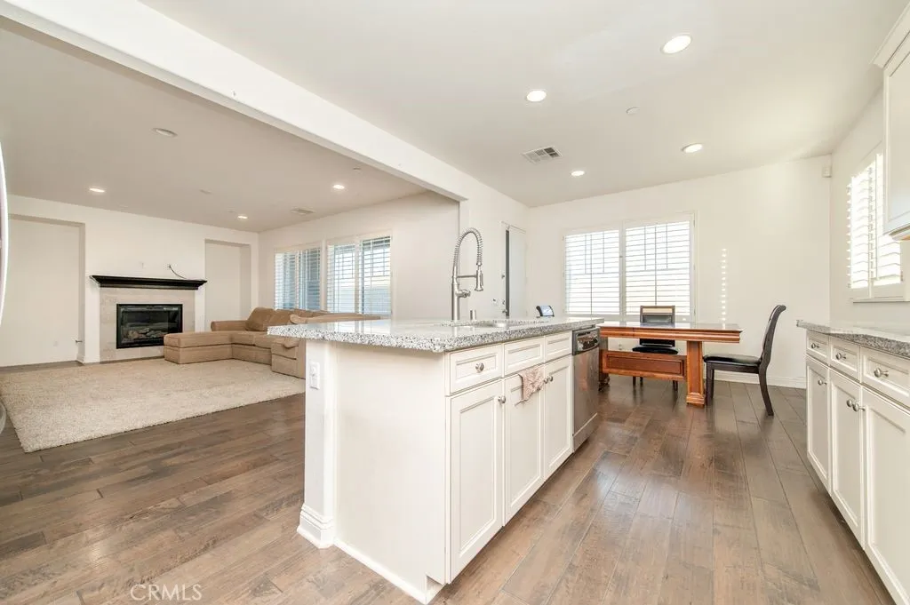 Additional image 7 of 6842 Lucite Dr, Eastvale, CA 92880