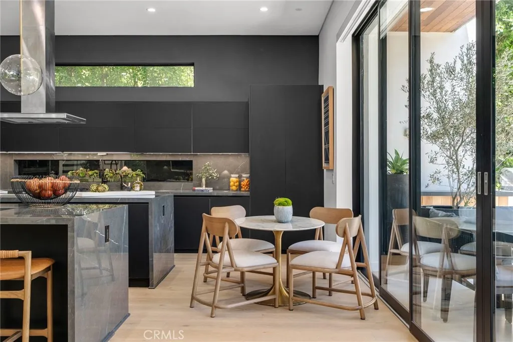 Additional image 19 of 15231 Greenleaf Street, Sherman Oaks, CA 91403