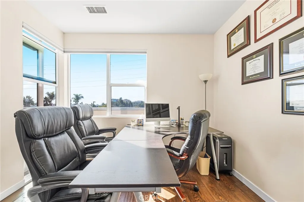 Additional image 48 of 143 Mercer, Costa Mesa, CA 92627