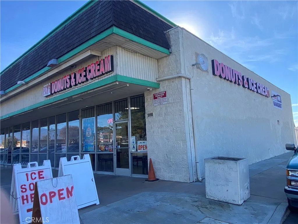 Additional image 5 of 115 E Stetson Avenue, Hemet, CA 92543