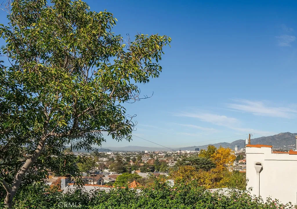 Additional image 45 of 1119 Princeton Drive, Glendale, CA 91205