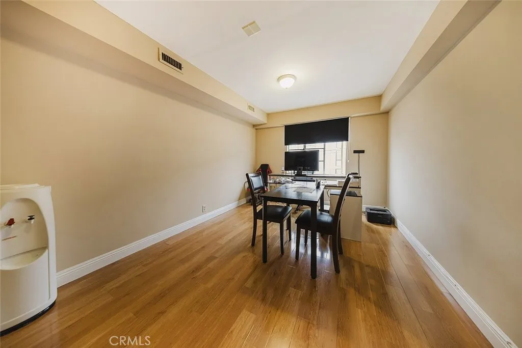 Additional image 16 of 9544 W Pico Boulevard Unit 202, Los Angeles, CA 90035