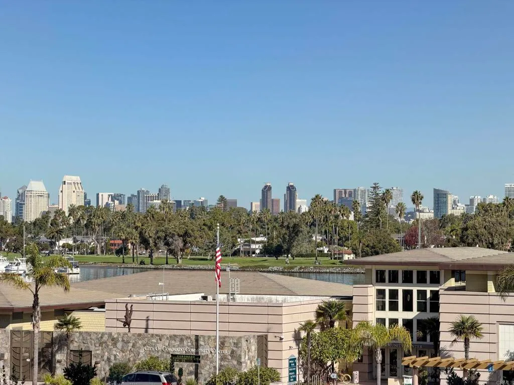 Additional image 16 of 1820 Avenida Del Mundo Unit 208, Coronado, CA 92118