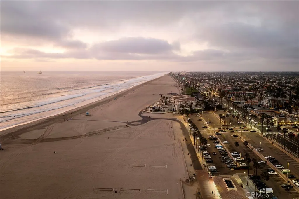 Additional image 140 of 414 Main St Unit 300, Huntington Beach, CA 92648