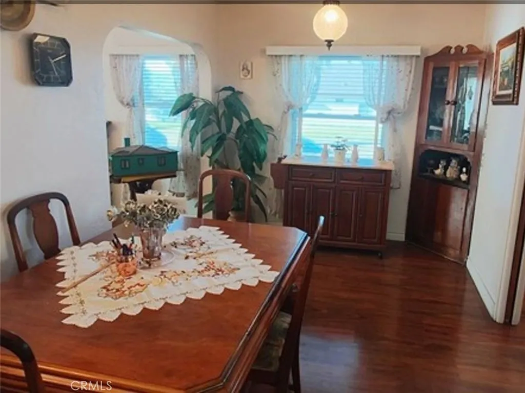 Additional image 13 of 501 S Victoria Ave, Corona, CA 92879