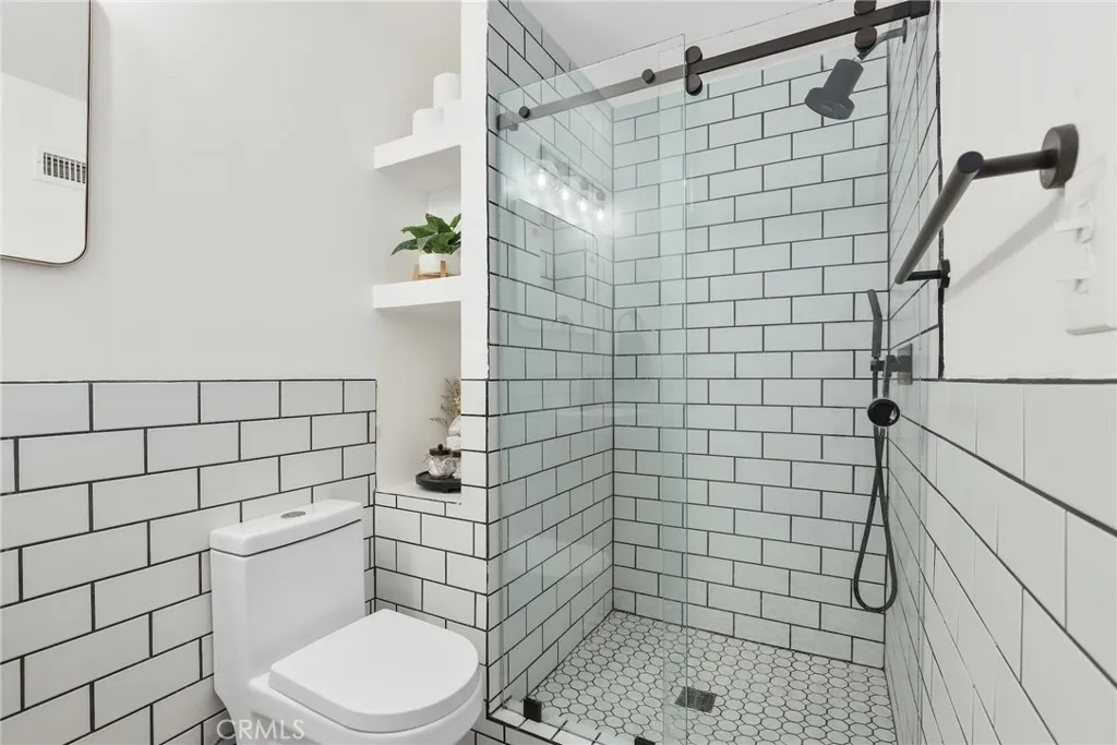 Additional image 16 of 9832 Karmont Avenue, South Gate, CA 90280