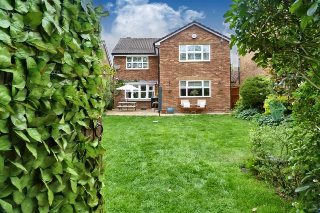 Additional image 14 of Stirling Way, Welwyn Garden City