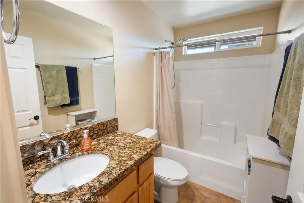 Additional image 48 of 18798 Mojave St, Hesperia, CA 92345