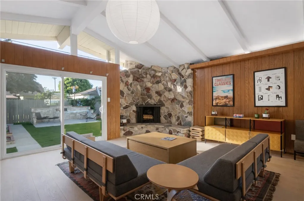 Additional image 64 of 11623 S Dehn Ave, Inglewood, CA 90303