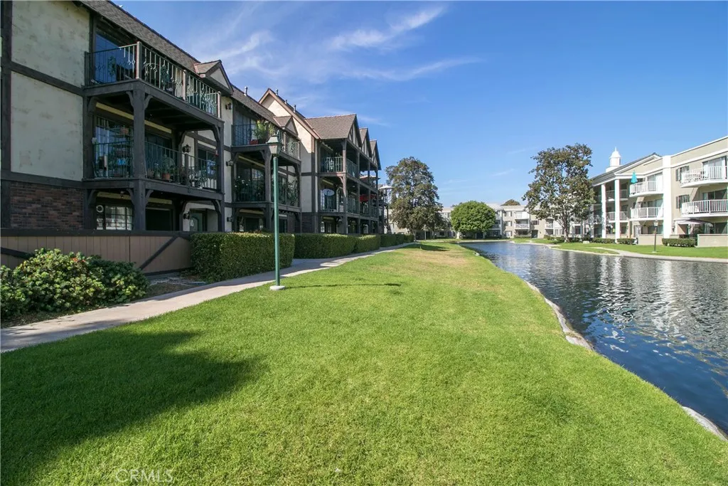 Additional image 27 of 3683 S Bear St Unit J, Santa Ana, CA 92704