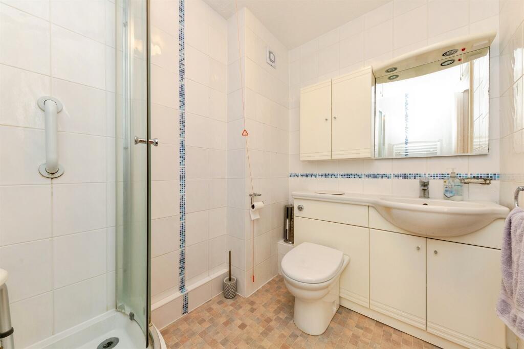 Additional image 7 of Roseacre Gardens, Welwyn Garden City