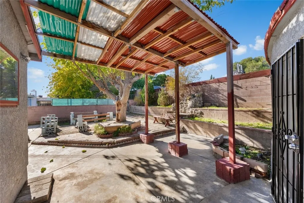 Additional image 117 of 44221 4th Street E, Lancaster, CA 93535