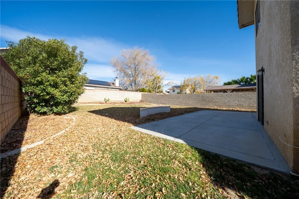 Additional image 10 of 1221 W Avenue H4, Lancaster, CA 93534