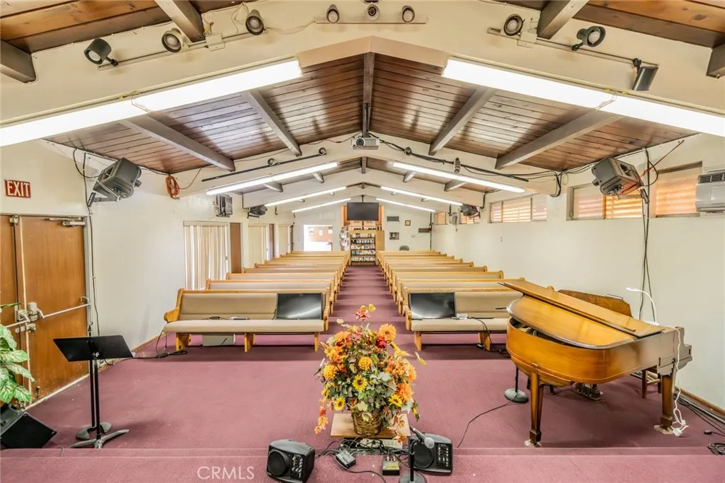 Additional image 18 of 711 W C St, Colton, CA 92324