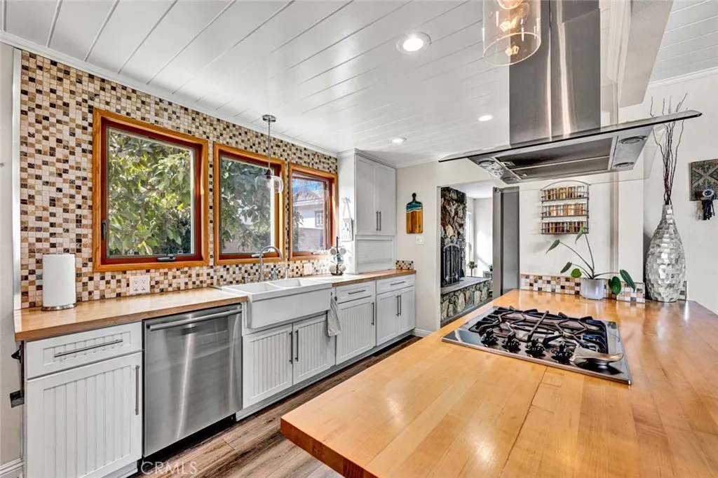 Additional image 19 of 8021 Sterling Dr, Huntington Beach, CA 92646