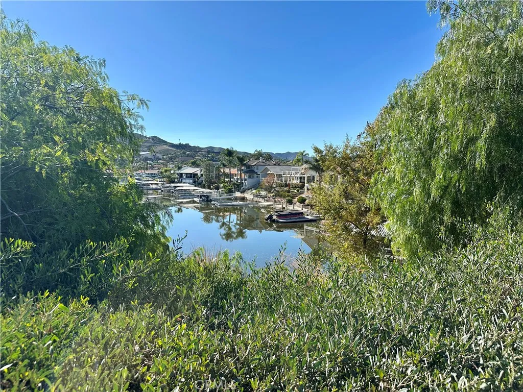 Additional image 95 of 23856 Outrigger Dr, Canyon Lake, CA 92587