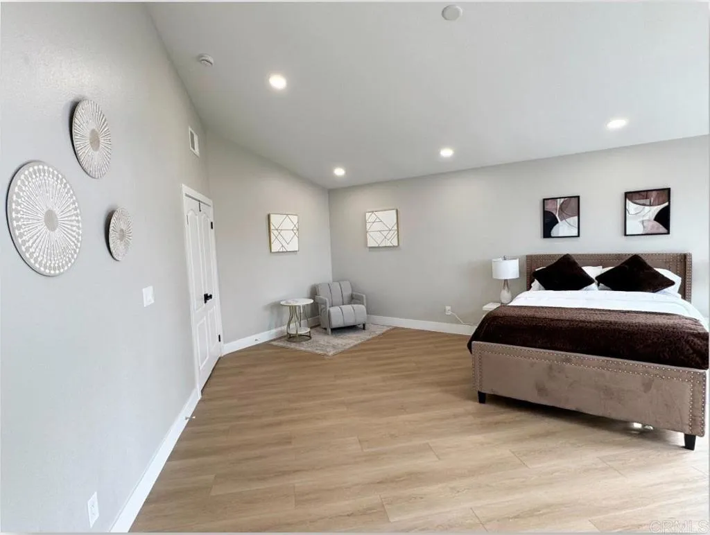 Additional image 4 of 2030 San Remo Drive, Oceanside, CA 92056