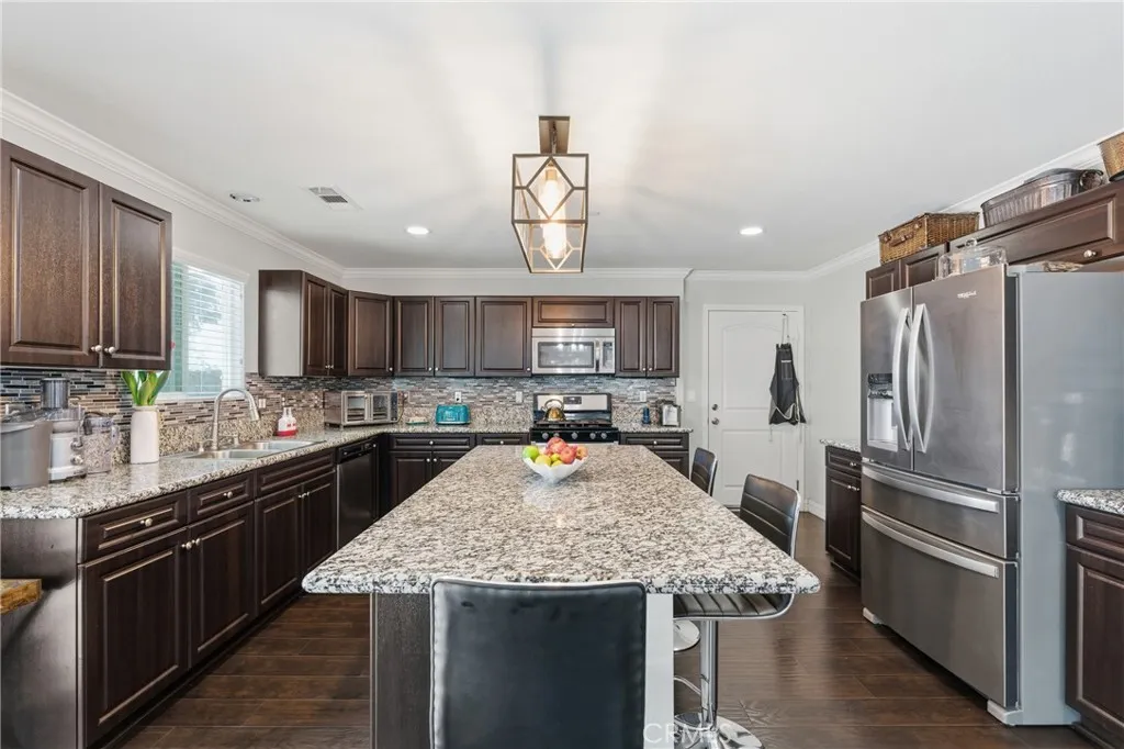 Additional image 66 of 26537 Azalea St, Moreno Valley, CA 92555