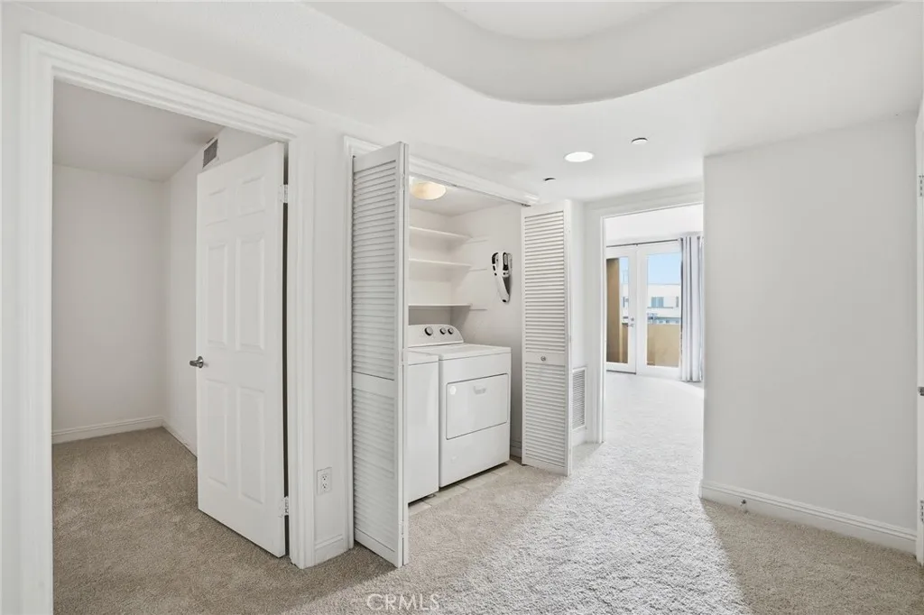 Additional image 61 of 5831 Seawalk Dr Unit 240, Playa Vista, CA 90094