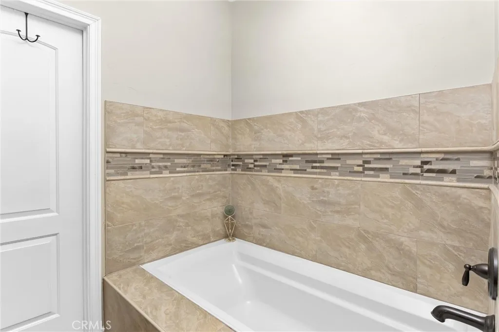 Additional image 23 of 425 Sandalwood Dr, Calimesa, CA 92320