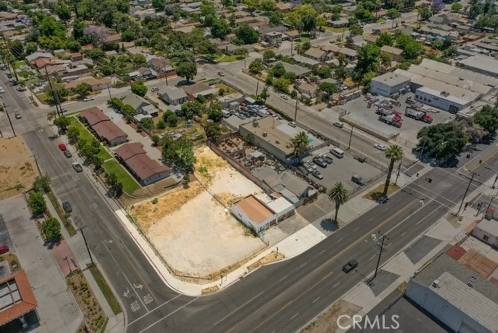 Additional image 7 of 2350 Main St, Riverside, CA 92501