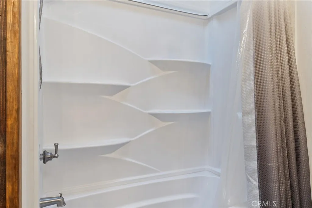 Additional image 81 of 1040 Jungfrau Dr, Crestline, CA 92325