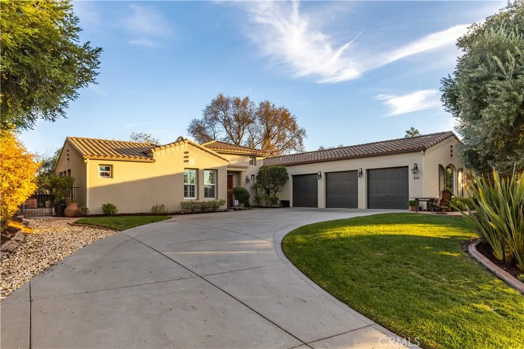 Additional image 6 of 843 Hacienda Circle, Paso Robles, CA 93446